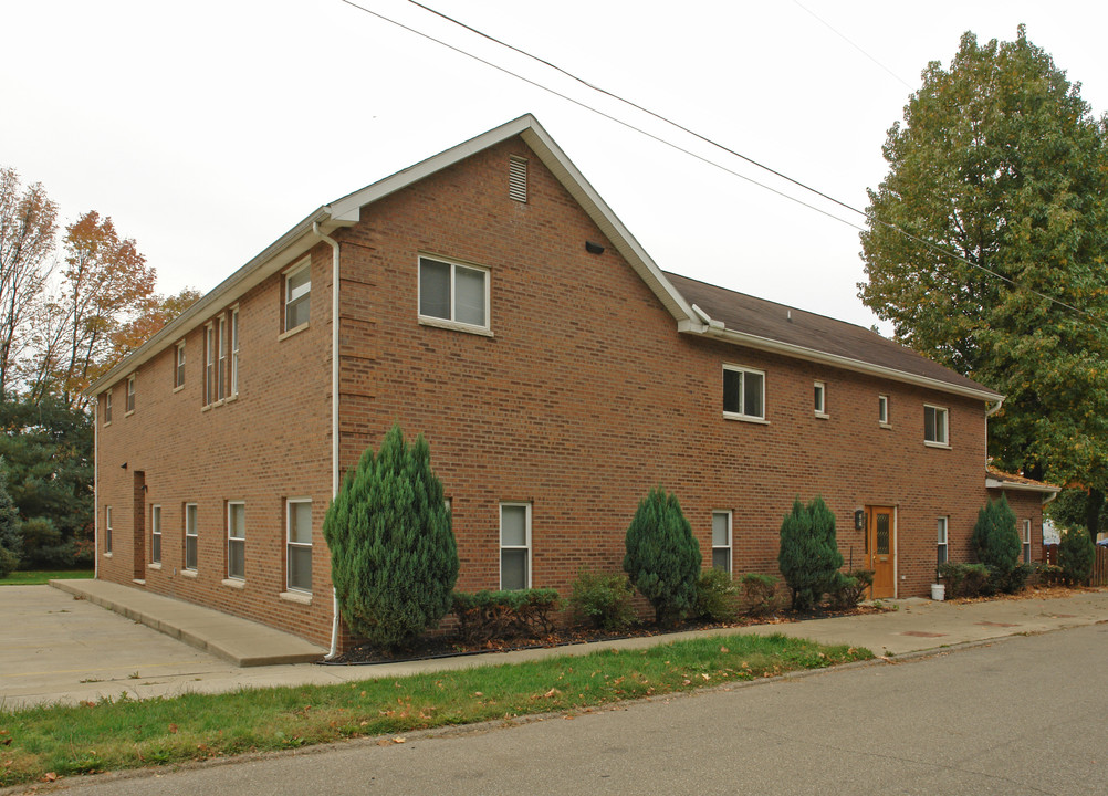 722 Main St in Belpre, OH - Building Photo