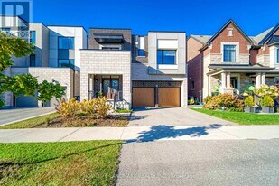 294 Valermo Dr in Toronto, ON - Building Photo