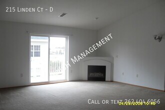 215 Linden Ct in Lomira, WI - Building Photo - Building Photo