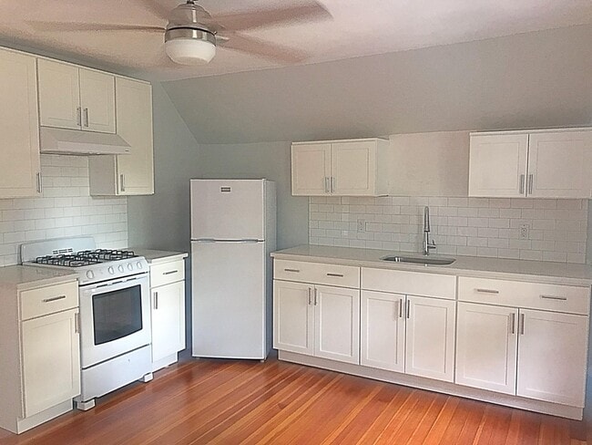 property at 124 Grant Ave