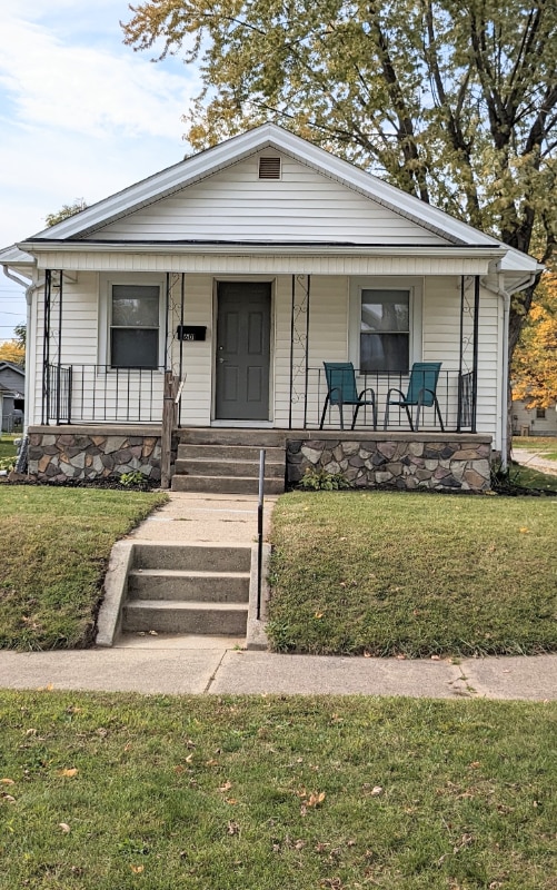 property at 601 S 31st St