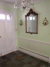 927 Burroughs Rd in Fairfield, CT - Building Photo - Building Photo