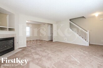 4352 Mahogany Dr in Greenwood, IN - Building Photo - Building Photo