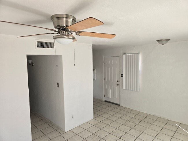 3925 E Paseo Dorado in Tucson, AZ - Building Photo - Building Photo