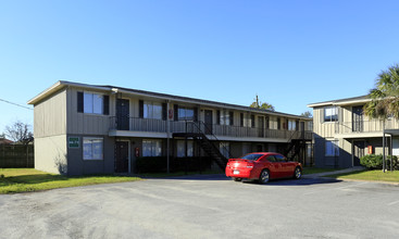 Southwind Apartments in Biloxi, MS - Building Photo - Building Photo