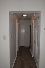 8114 Meadowglen Dr in Orlando, FL - Building Photo - Building Photo