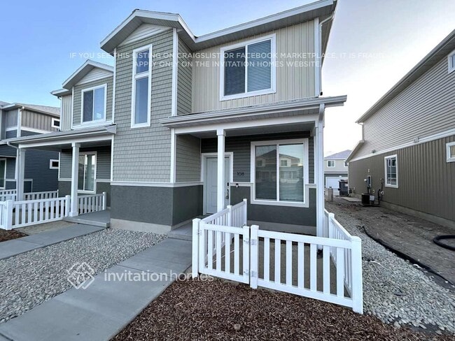 property at 108 N Riverside Dr