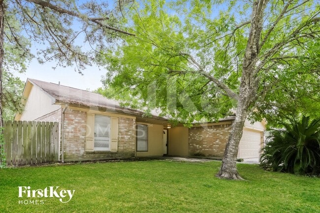 20142 Misty Pines Dr in Humble, TX - Foto de edificio - Building Photo