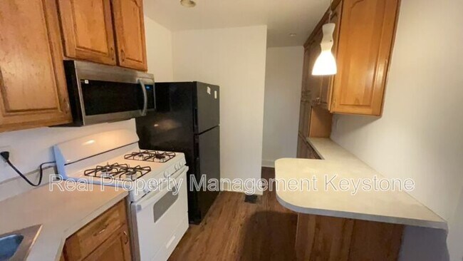 1026 Mirror St in Pittsburgh, PA - Building Photo - Building Photo