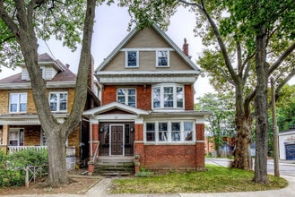 27 Garfield Av S in Hamilton, ON - Building Photo - Building Photo