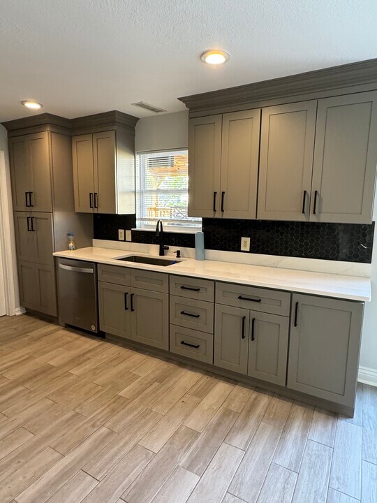 10226 Crooked Stick Dr in Brownsburg, IN - Building Photo