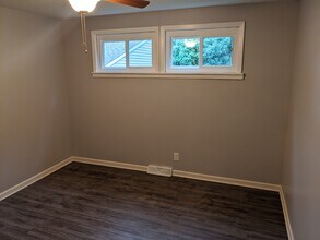20 Portland St, Unit Lower Apartment in Buffalo, NY - Foto de edificio - Building Photo