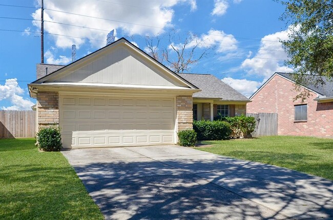 property at 2726 Great Lakes Ave