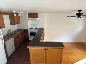 978 Pollard Ave in Fayetteville, AR - Building Photo - Building Photo