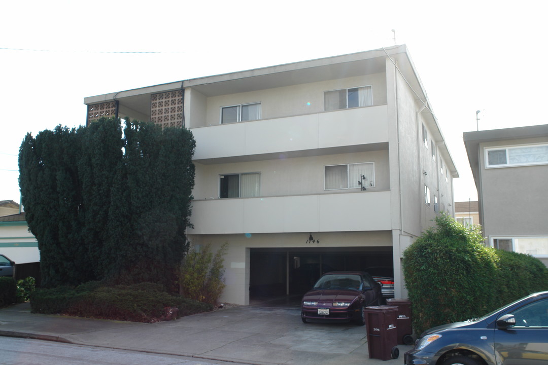 1148-1150 Washington Ave in Albany, CA - Building Photo