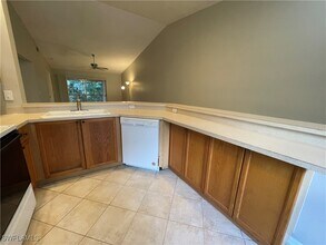 28260 Pine Haven Way in Bonita Springs, FL - Building Photo - Building Photo