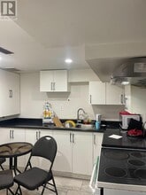 56 Harris Park Dr in Toronto, ON - Building Photo - Building Photo