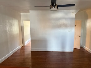 433 N Pine St, Unit 2 in Lancaster, PA - Building Photo - Building Photo