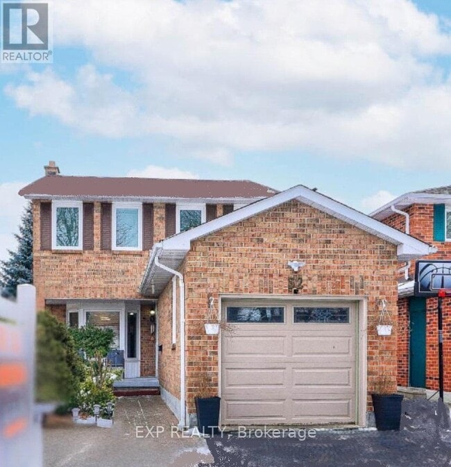 property at 32 Parade Square