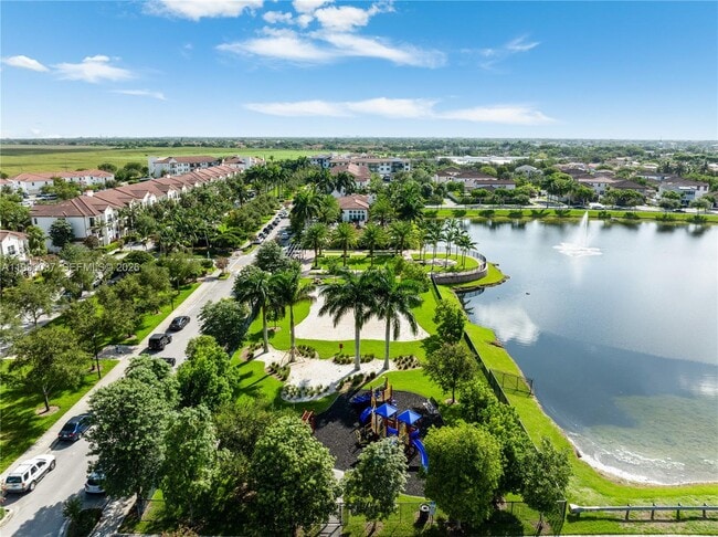 property at 16946 SW 90th Terrace Cir