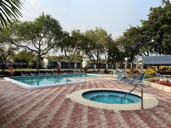 property at 1953 SW 15th St