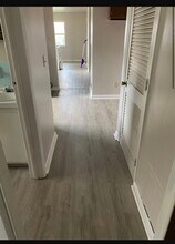 1315 Chardon Ct, Unit D in Dayton, OH - Foto de edificio - Building Photo