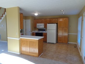 129 Candle Woods Dr in Hendersonville, TN - Building Photo - Building Photo