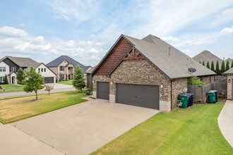16421 Water Stone Way in Edmond, OK - Building Photo - Building Photo