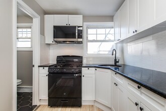 6119 Jefferson St in West New York, NJ - Building Photo - Building Photo