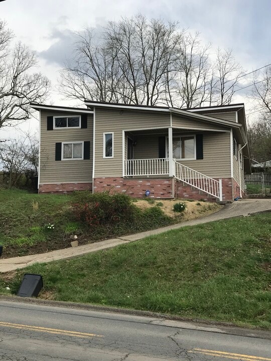 1107 Norway Ave in Huntington, WV - Building Photo