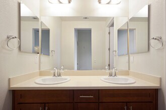 306 F St in Colma, CA - Building Photo - Building Photo