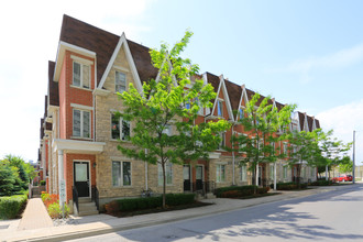 30 Joe Shuster Way in Toronto, ON - Building Photo - Building Photo