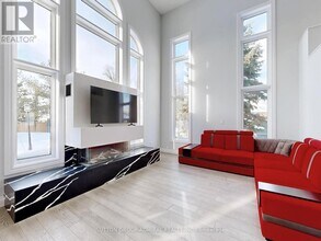 2 Gleave Ct in Aurora, ON - Building Photo - Building Photo