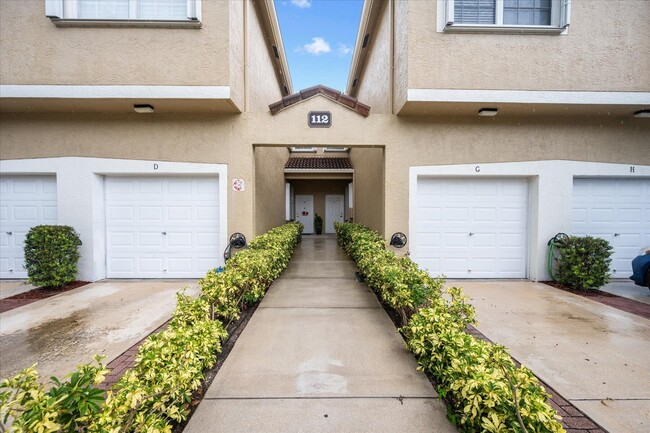 112 Lighthouse Cir in Tequesta, FL - Building Photo - Building Photo