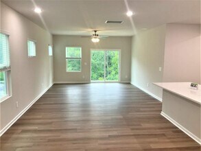 2037 Cherry Crk Rd in Graham, NC - Building Photo - Building Photo