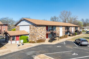 North Brook Apartments in Tahlequah, OK - Building Photo