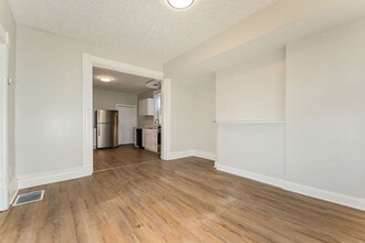 4 Kuhn St in Pittsburgh, PA - Building Photo - Building Photo