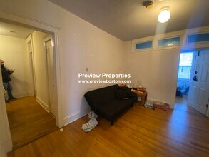 50 Chester St, Unit 9 in Boston, MA - Building Photo - Building Photo