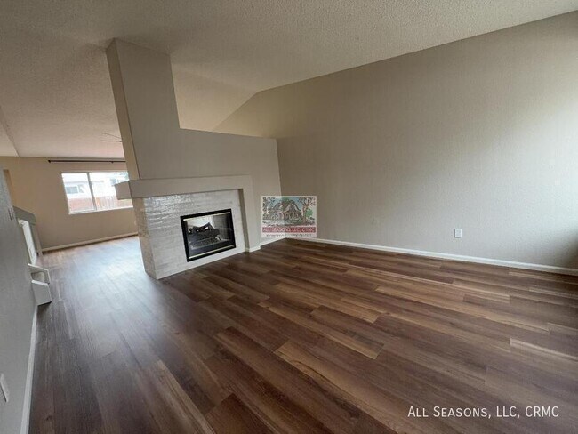 5921 Fossil Dr in Colorado Springs, CO - Building Photo - Building Photo