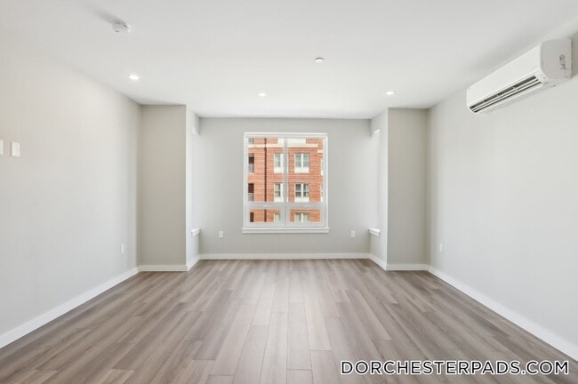 1970 Dorchester Ave in Boston, MA - Building Photo - Building Photo