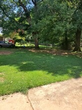 2801 Dalecrest Dr in Charlotte, NC - Building Photo - Building Photo