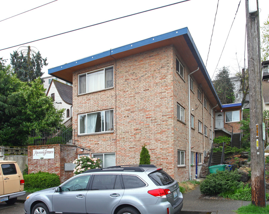 Ravenna Terrace in Seattle, WA - Foto de edificio