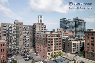 808 W Van Buren St, Unit FL11-ID950 in Chicago, IL - Building Photo - Building Photo