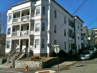 480 Lake Ave in Manchester, NH - Building Photo - Building Photo