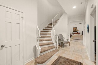 4948 Post Oak Timber Dr in Houston, TX - Building Photo - Building Photo