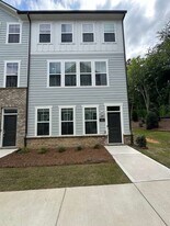 5016 Rill Ct in Charlotte, NC - Building Photo