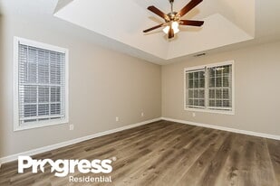 915 Castlerock Way in Mcdonough, GA - Building Photo