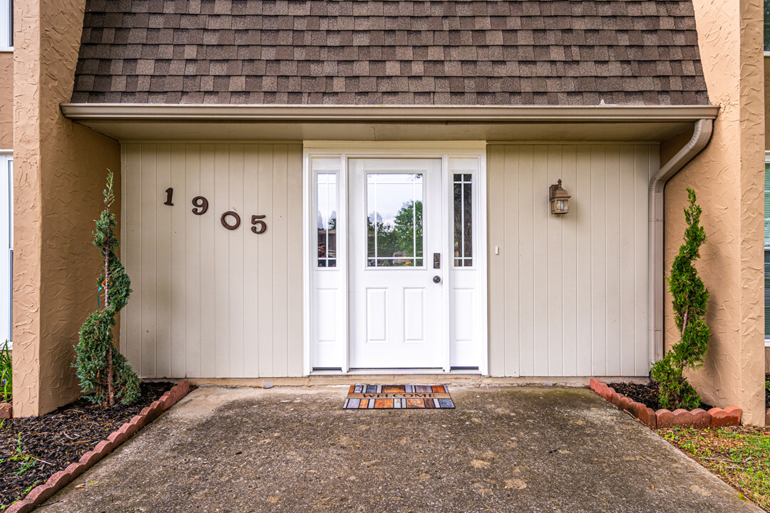 1905 Waxleaf Green SE in Huntsville, AL - Building Photo