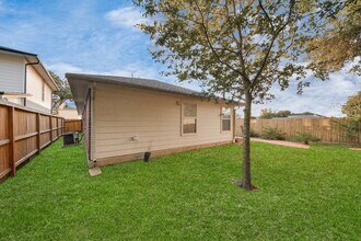 9622 Sugarblossom Ln in Sugar Land, TX - Building Photo - Building Photo