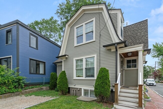 23 Bellis Cir in Cambridge, MA - Building Photo - Building Photo